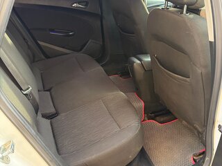 2013 Opel Astra J Рестайлинг, белый, 730000 рублей, вид 5