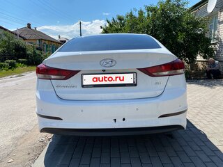 2016 Hyundai Elantra VI (AD), белый, 1120000 рублей, вид 3