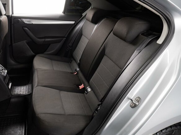 2014 Skoda Octavia III (A7), серебристый - вид 8