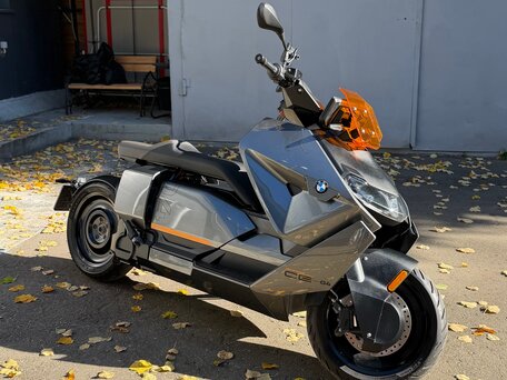 2022 BMW CE 04, серебристый, 1400000 рублей, вид 5
