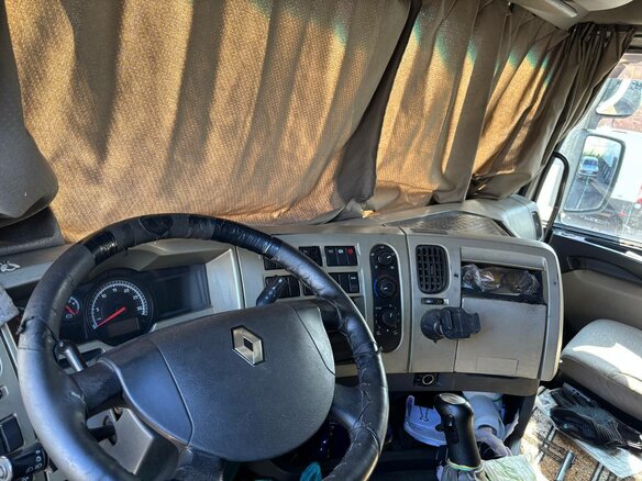 2008 Renault Premium, белый, 2000000 рублей - вид 8