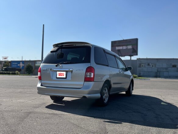 2001 Mazda MPV II (LW), серебристый, 400000 рублей - вид 4