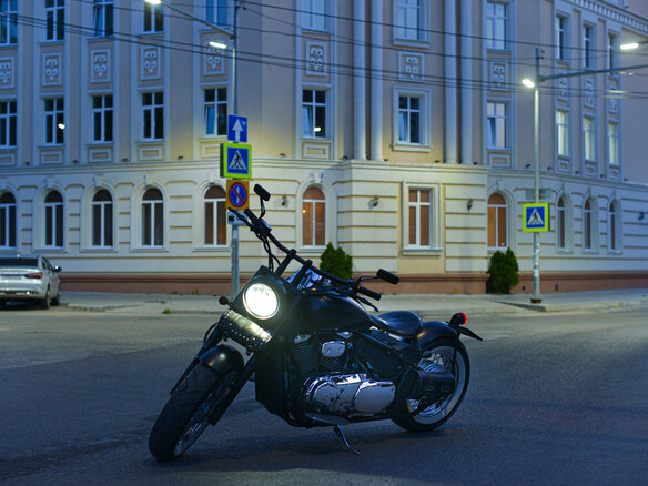 2005 Suzuki Boulevard C50, чёрный, 950000 рублей - вид 4