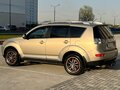 2008 Mitsubishi Outlander II, бежевый, 1200000 рублей - вид 5