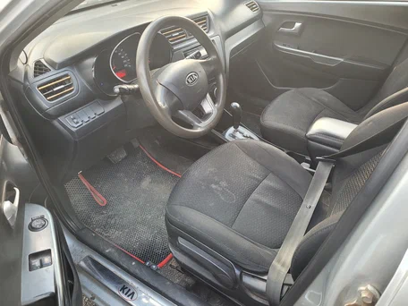 2011 Kia Rio III, серебристый, 377000 рублей, вид 2