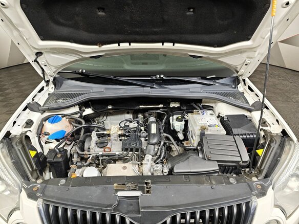 2011 Skoda Yeti I, белый - вид 10
