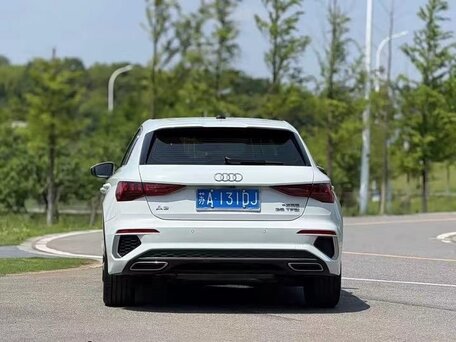 2022 Audi A3 Sportback 35 TFSI IV (8Y), белый, 1500000 рублей, вид 5