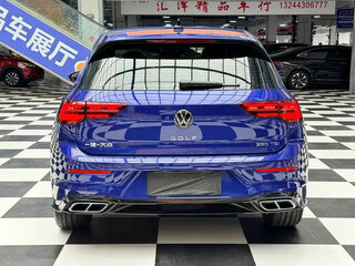 2022 Volkswagen Golf VIII, синий, 1830000 рублей, вид 3
