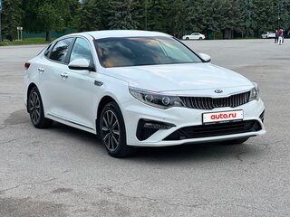 2018 Kia Optima IV Рестайлинг, белый, 2190000 рублей, вид 3