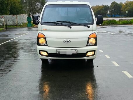 2014 Hyundai Porter II, белый, 1300000 рублей, вид 2