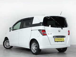2014 Honda Freed Spike I Рестайлинг, белый, 1299000 рублей, вид 4
