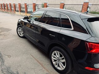 2020 Audi Q5 II (FY), чёрный, 4800000 рублей, вид 2