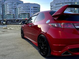 2008 Honda Civic Type R VIII Рестайлинг, красный, 1350000 рублей, вид 3