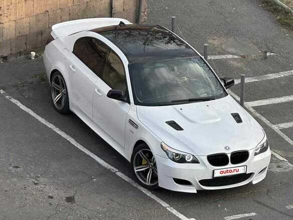 2006 BMW 5 серии 530i V (E60/E61), белый, 1240000 рублей