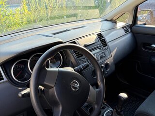 2013 Nissan Tiida I Рестайлинг, чёрный, 915000 рублей, вид 3