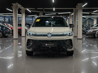 2026 Volkswagen Tiguan L Pro III (China Market), белый, 5300000 рублей, вид 3