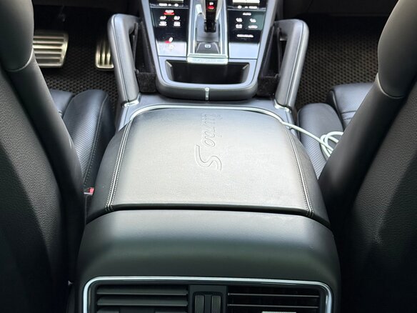 2019 Porsche Cayenne Turbo S E-Hybrid III, чёрный, 12300000 рублей - вид 14