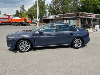 2024 Hongqi H5 II, коричневый, 6800000 рублей, вид 4
