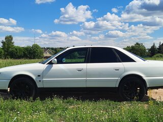 1997 Audi A6 I (C4), белый, 400000 рублей, вид 3