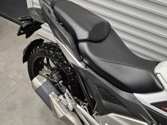 2021 Honda NC 750X, белый, 1100000 рублей - вид 4