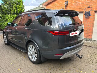 2021 Land Rover Discovery P360 V Рестайлинг, серый, 6850000 рублей, вид 5