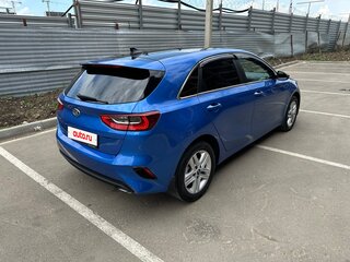 2021 Kia Ceed III, синий, 1900000 рублей, вид 3