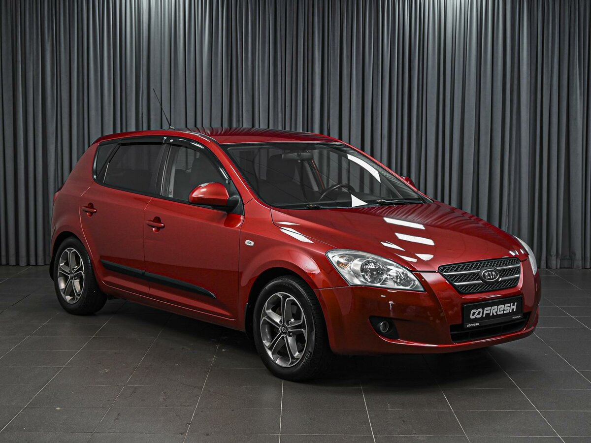Открыть фотографии: Kia Ceed I