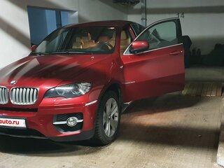 2011 BMW X6 50i 8-speed I (E71), красный, 2200000 рублей, вид 2
