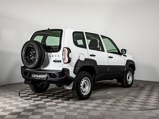 2026 Lada (ВАЗ) Niva Travel I Рестайлинг, белый, 1419000 рублей, вид 5