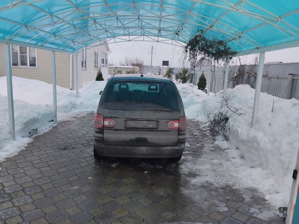 2004 Volkswagen Sharan I Рестайлинг, чёрный, 250000 рублей - вид 1