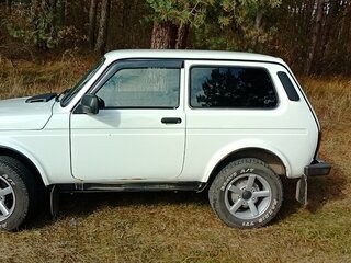 2019 Lada (ВАЗ) 2121 (4x4) I Рестайлинг, белый, 520000 рублей, вид 4