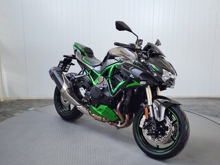 2023 Kawasaki Z H2, серый, 1599000 рублей, вид 2