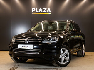 2013 Volkswagen Touareg II, чёрный, 2399000 рублей, вид 1