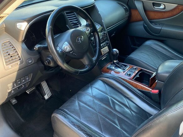 2012 Infiniti FX37 II (S51) Рестайлинг, коричневый, 2200000 рублей - вид 6