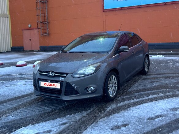 2013 Ford Focus III, коричневый, 930000 рублей - вид 1
