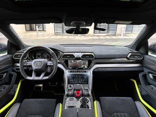 2023 Lamborghini Urus Performante I Рестайлинг, зелёный, 30990000 рублей, вид 2