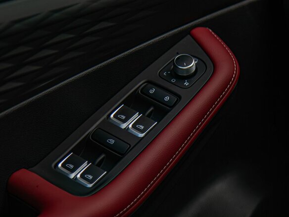 2026 Geely Coolray I Рестайлинг 2, фиолетовый - вид 11