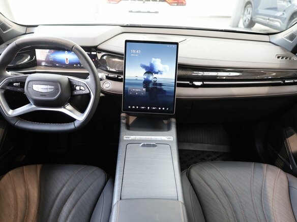 2026 Geely Preface I, белый, 3329990 рублей - вид 11