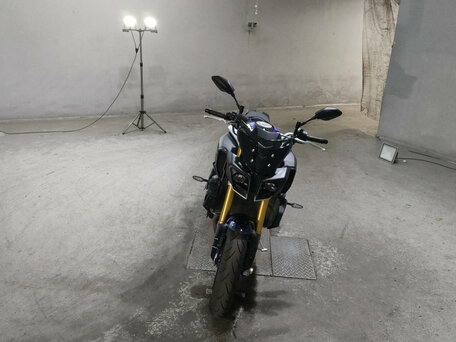 2017 Yamaha MT-10SP, серый, 1712000 рублей, вид 3