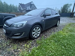 2013 Opel Astra J Рестайлинг, коричневый, 530000 рублей, вид 1