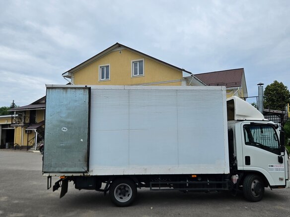 2014 Isuzu Elf (N-series), белый, 3100000 рублей - вид 4