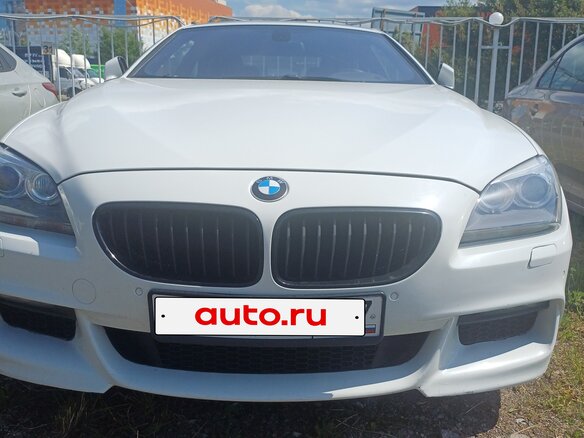 2011 BMW 6 серии 640i III (F06/F13/F12), белый, 1860000 рублей - вид 3