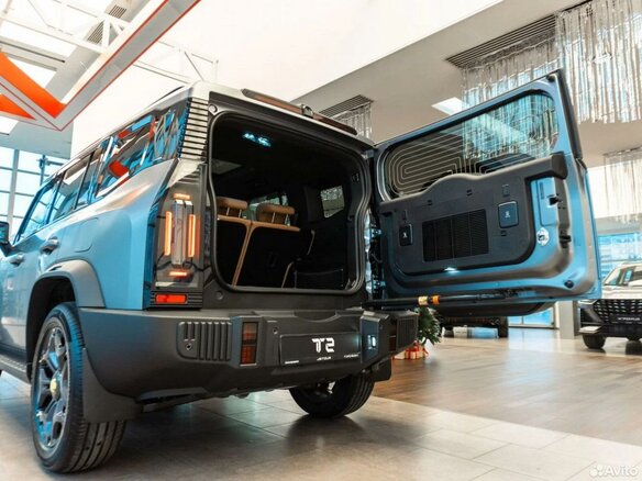 2026 Jetour T2, серый, 4499000 рублей - вид 4
