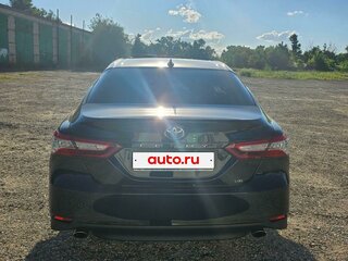 2020 Toyota Camry VIII (XV70), чёрный, 3750000 рублей, вид 4