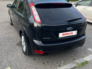 2010 Ford Focus II Рестайлинг, чёрный, 710000 рублей, вид 3
