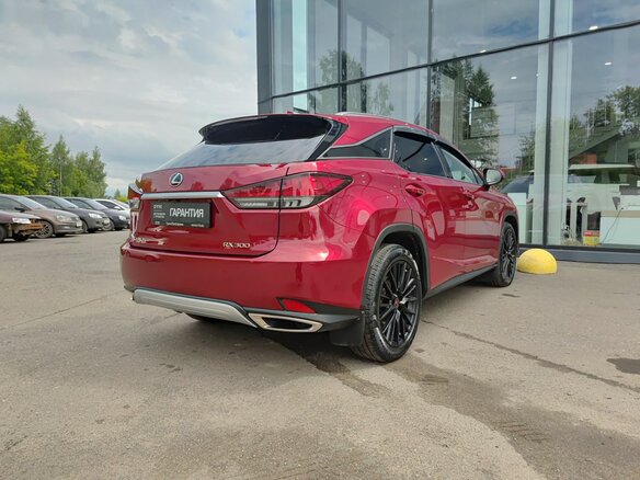 2021 Lexus RX 300 IV Рестайлинг, красный, 4969000 рублей - вид 4