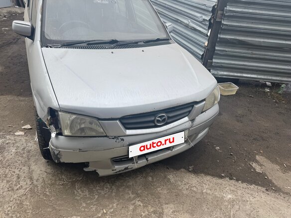 2000 Mazda Demio I (DW), серый