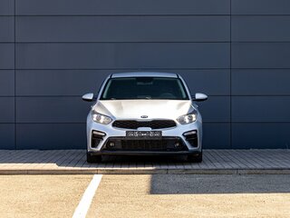 2019 Kia Cerato IV, серебристый, 1855000 рублей, вид 2
