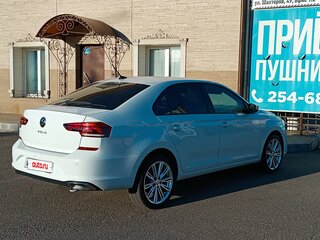 2021 Volkswagen Polo VI, белый, 1600000 рублей, вид 2
