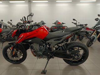 2023 KTM 790 Duke, оранжевый, 920000 рублей, вид 4